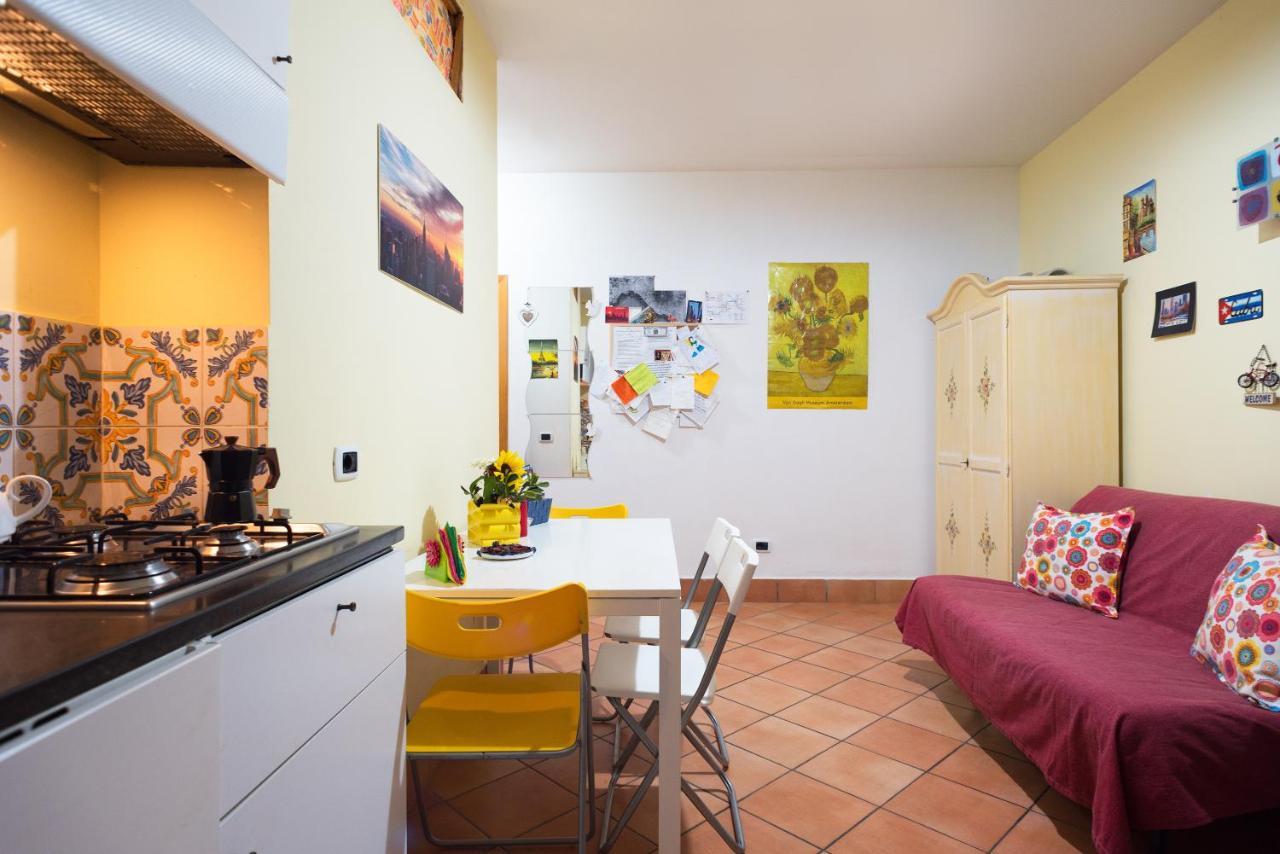 Bobbo House Apartment Napoli Bagian luar foto