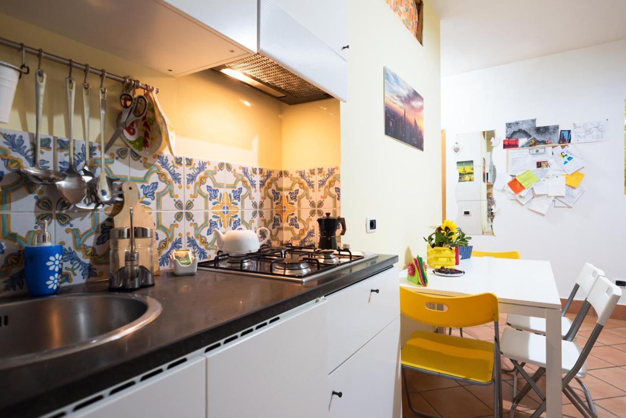 Bobbo House Apartment Napoli Bagian luar foto